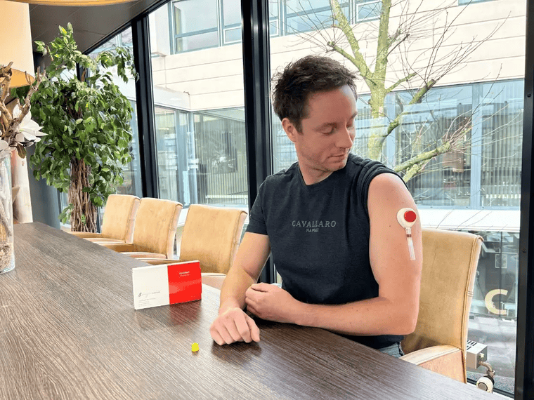 Tasso+: prelievo di sangue dalla parte superiore del braccio